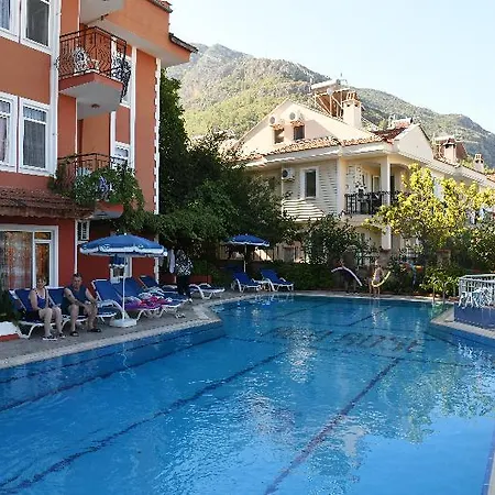 Red Rose 3* Oludeniz
