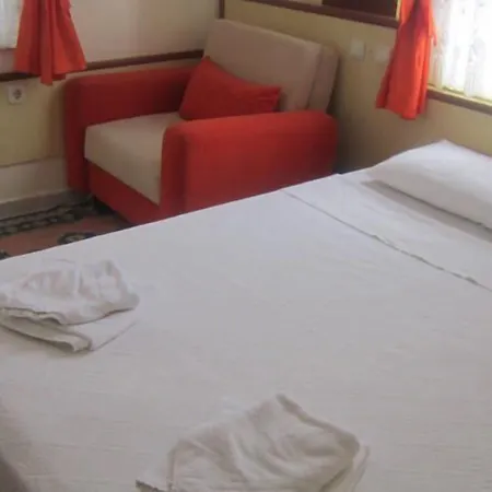 Szálloda Red Rose 3*