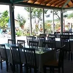 Hotel Red Rose 3*