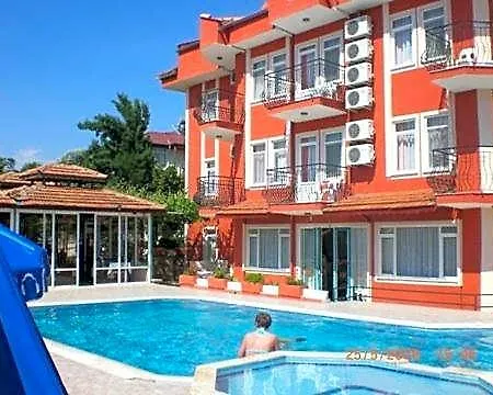 Red Rose Hotel