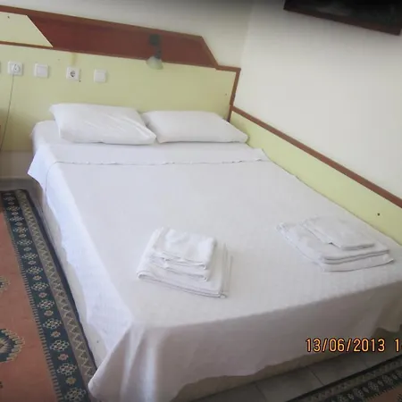 Otel Red Rose